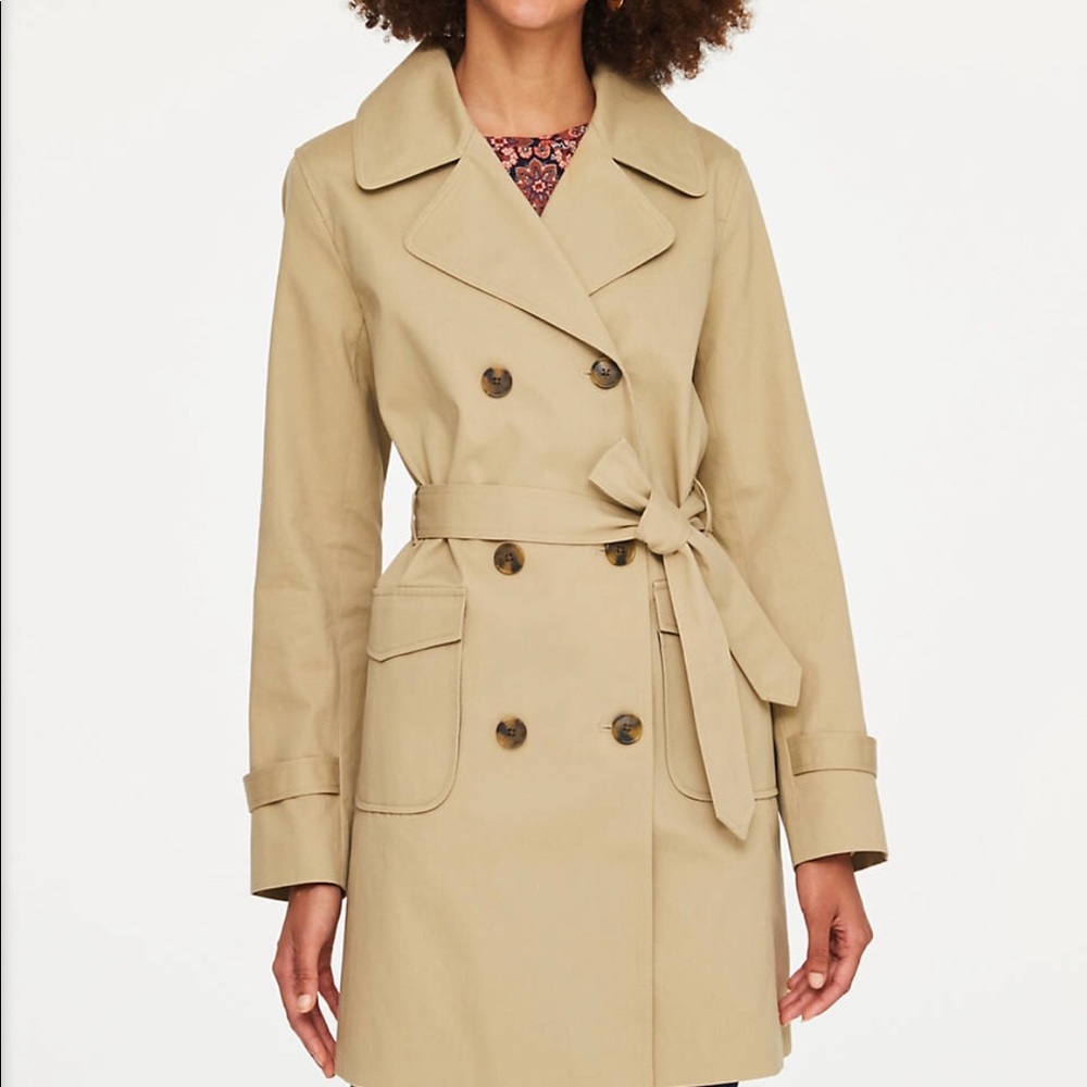 Loft Outlet Essential Trench Coat NWOT 🧥